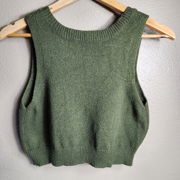 Shein Womens |XL| Olive Green Mushroom Embroidered Cropped Knit Vest - Picture 3 of 6